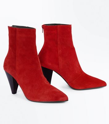 bottes en cuir rouge