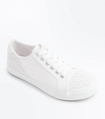 girls white canvas trainers