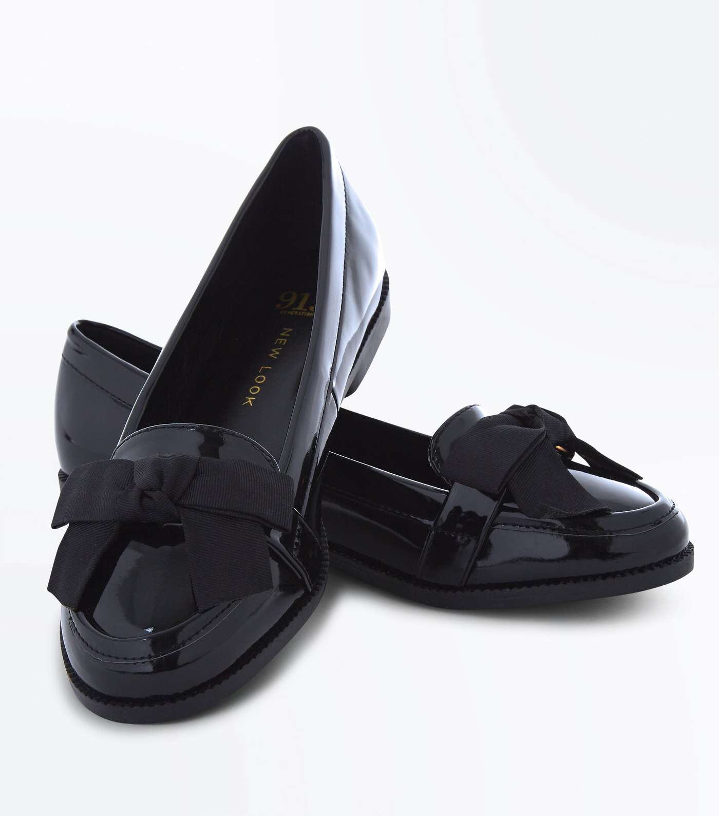 Girls Black Patent Bow Front Loafers Image 4