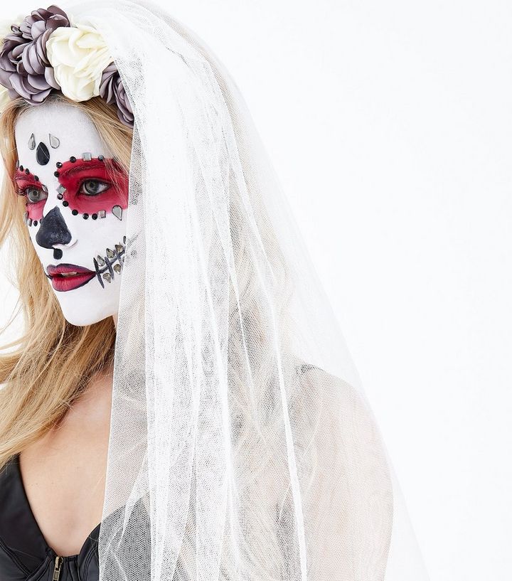 White Halloween Bridal Veil New Look