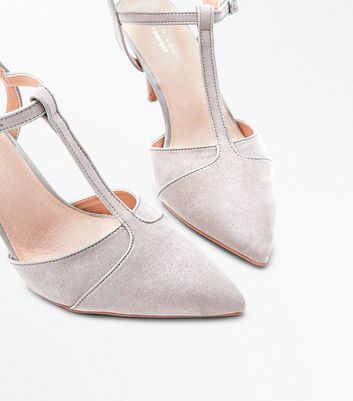 grey t bar heels