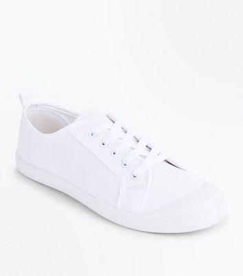 basket toile blanche garcon