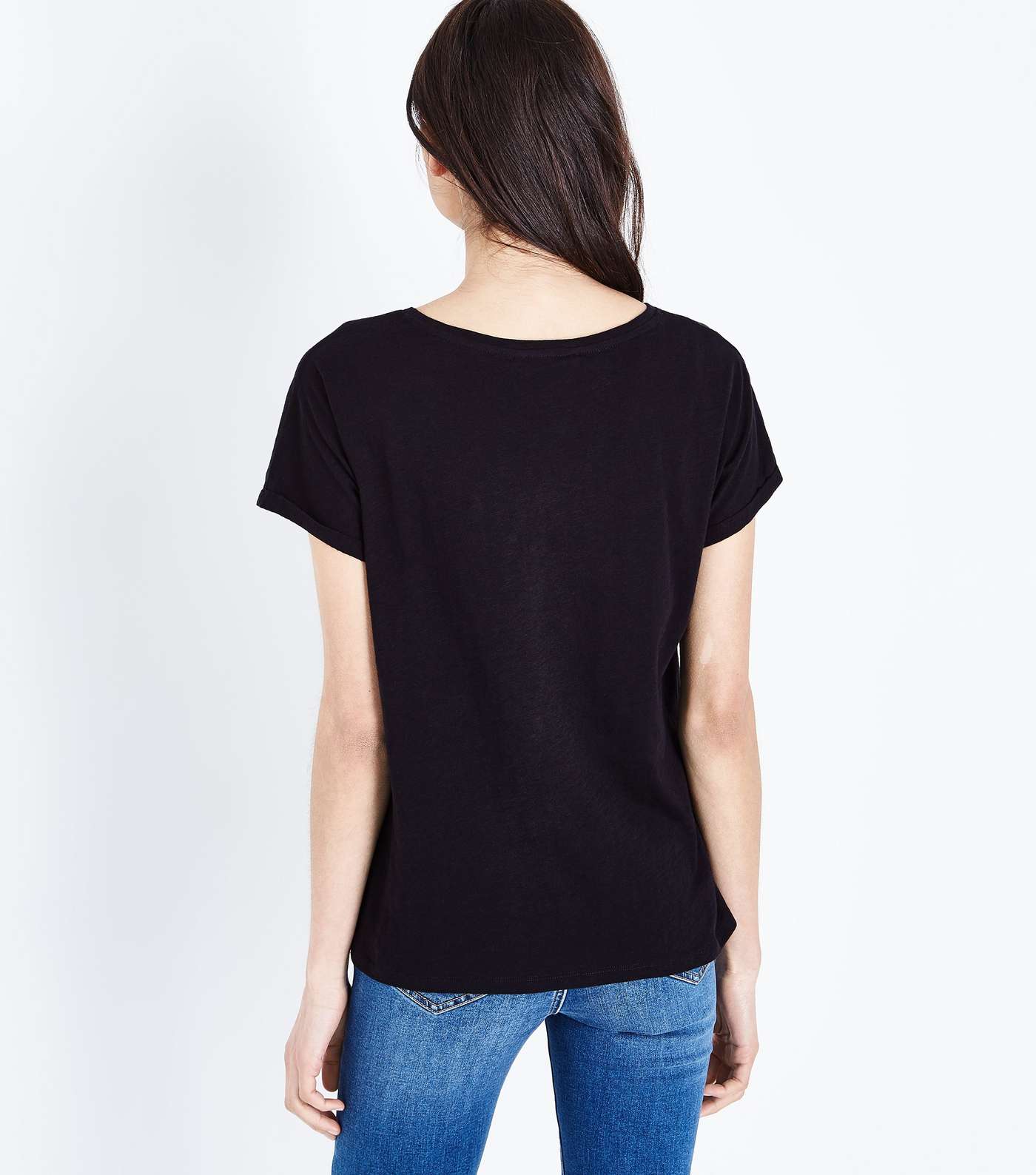 Black Organic Cotton Pocket Front T-Shirt Image 3