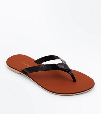 new look black flip flops