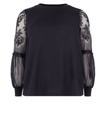 Curves Pull noir à manches bouffantes en dentelle Ajouter à la Wishlist Supprimer de la Wishlist Curves Pull noir à manches bouffantes en dentelle Ajouter à la Wishlist Supprimer de la Wishlist