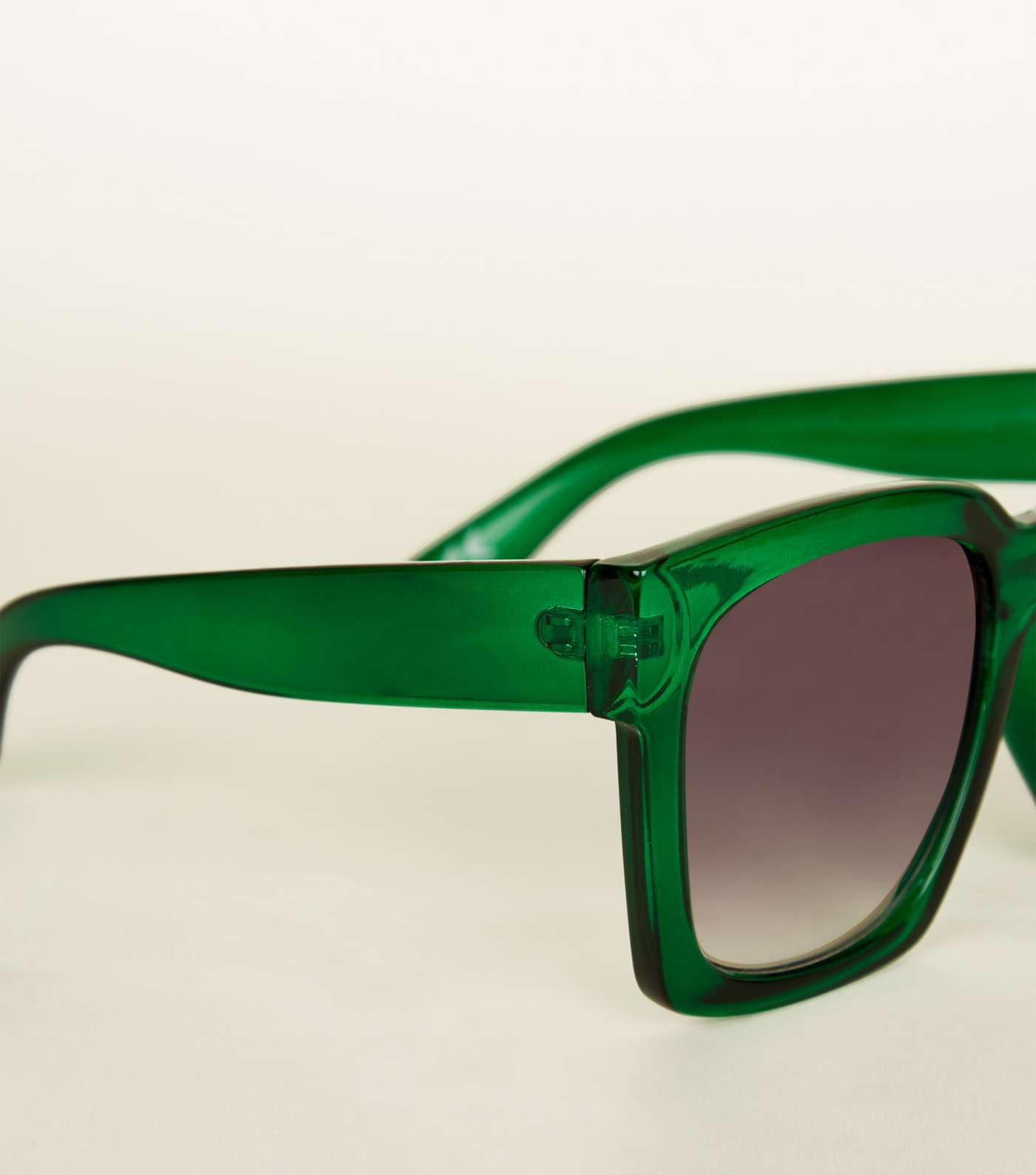 Green Oversized Square Frame Sunglasses Image 3