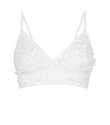 white flower bralette