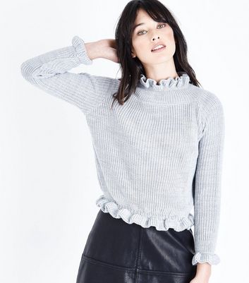 jumper with frills