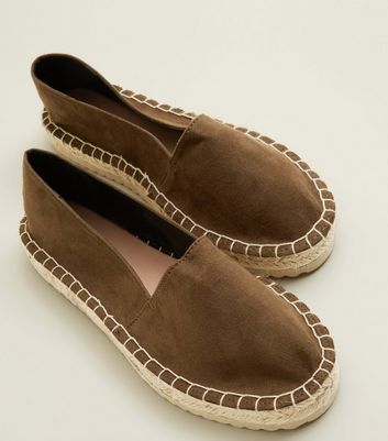 khaki flatforms