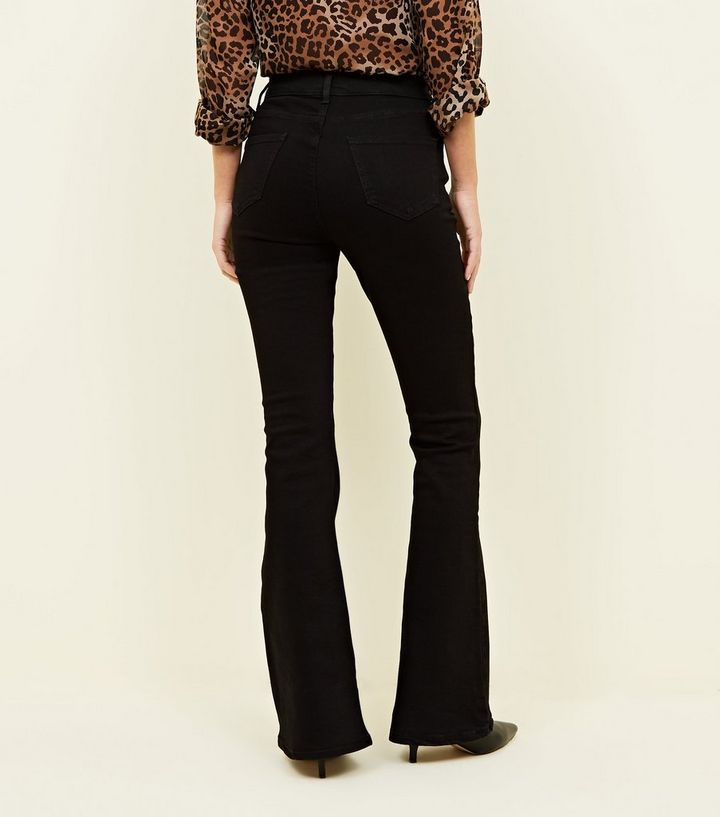 Schwarze Schlagjeans New Look