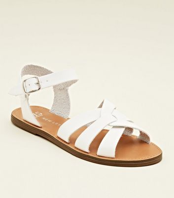 white flat sandals new look