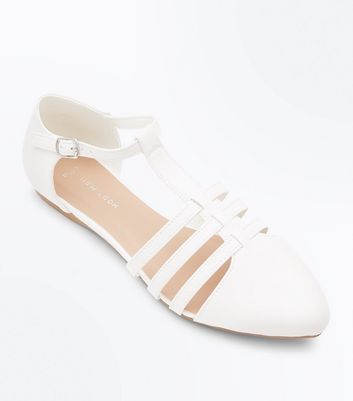 new look pumps white