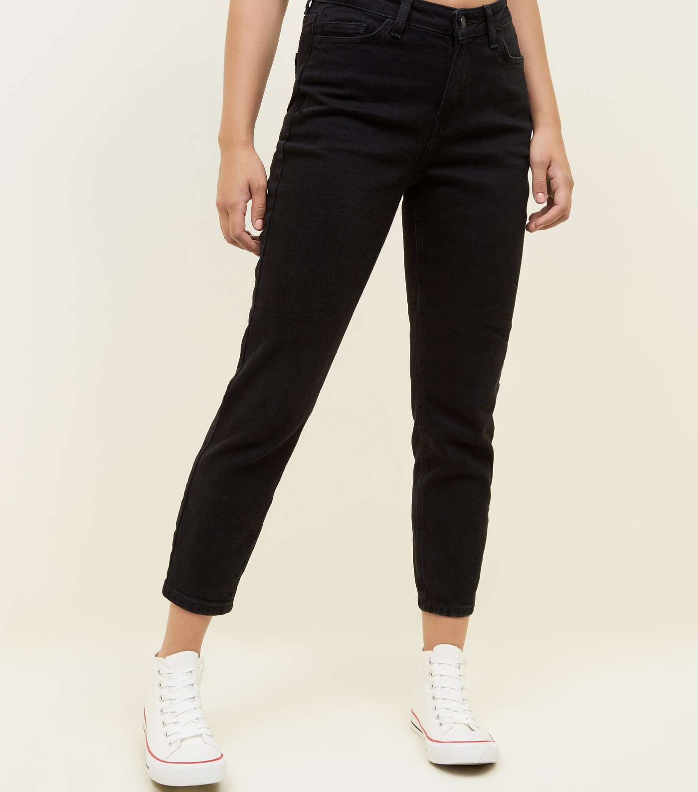 Black Relaxed Skinny Leyla Jeans Image 2
