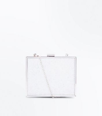 white bag clutch