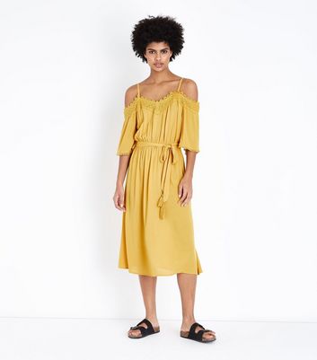 Mustard Crochet Trim Cold Shoulder Midi Dress New Look