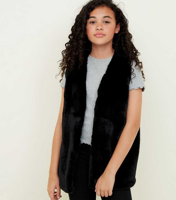 girls black faux fur gilet