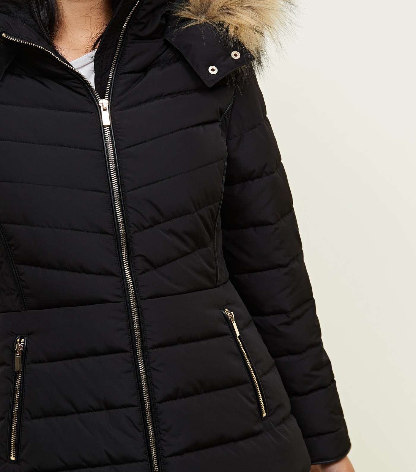 Petite Black Faux Fur Hood Fitted Puffer Jacket Image 5