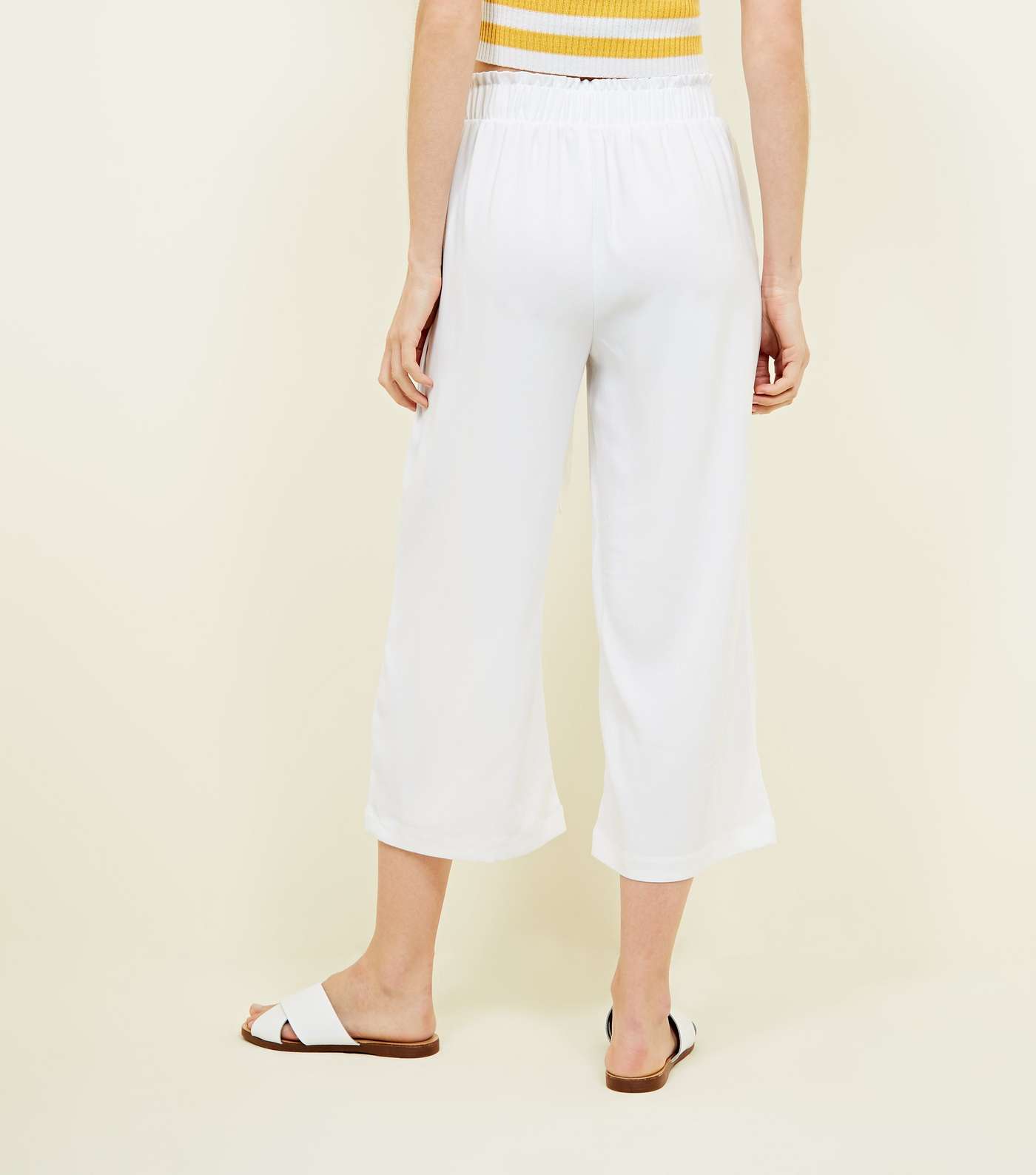 White Tie Waist Cropped Trousers Image 3