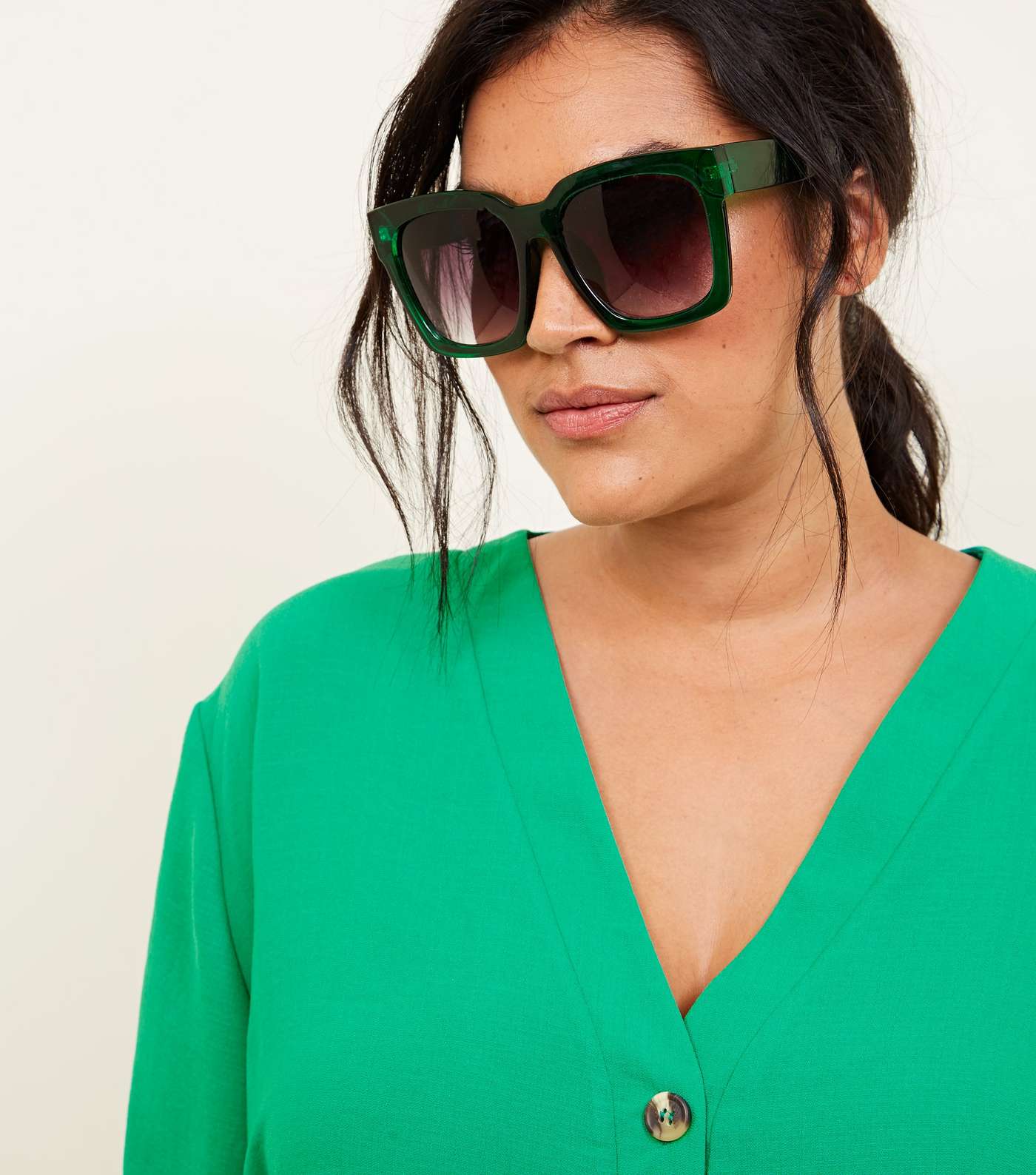Curves Green Button Front Boxy Shirt Image 5