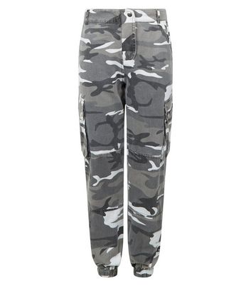 grey and white camo trousers