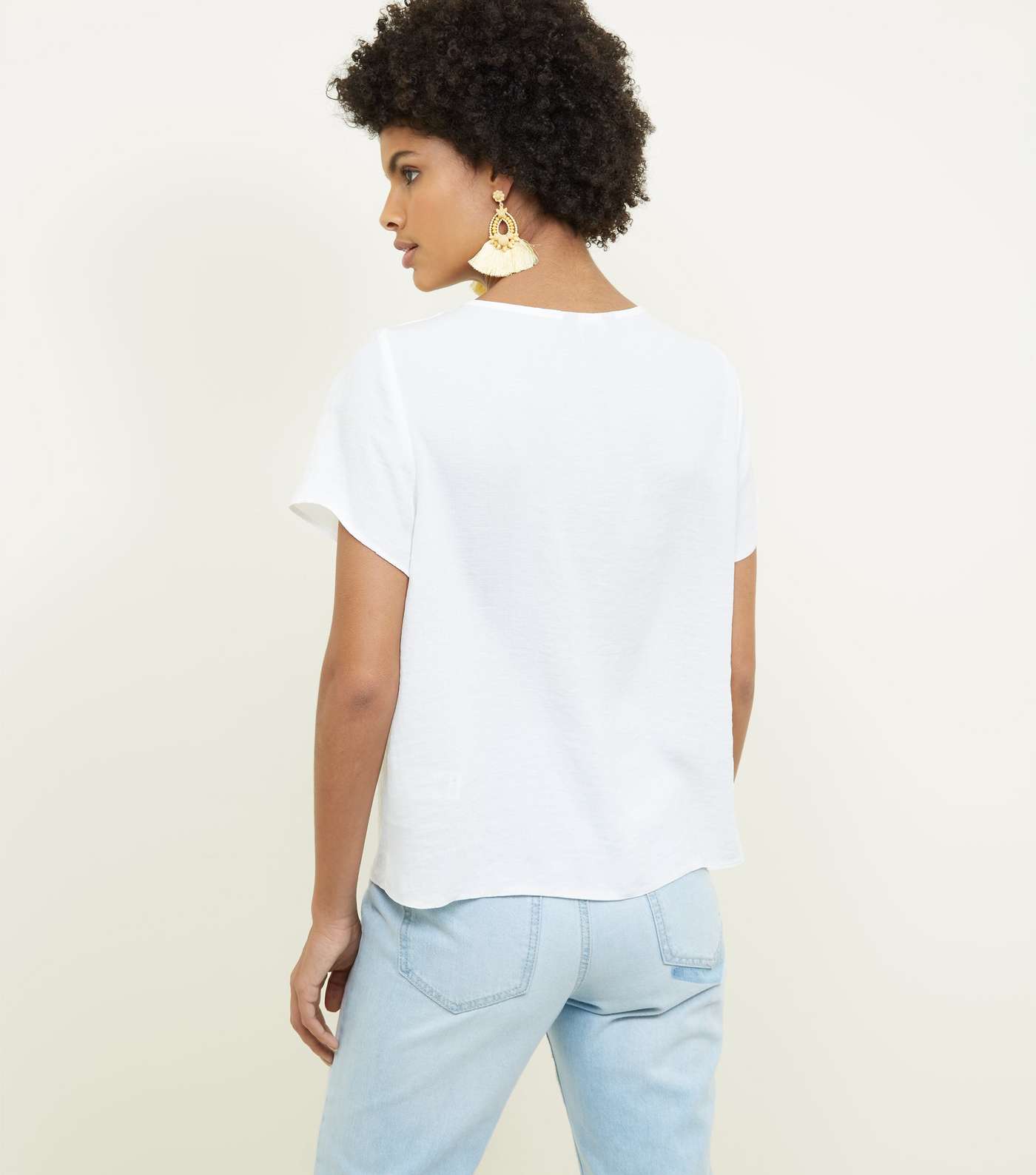 Off White V-Neck Button Front Blouse Image 3