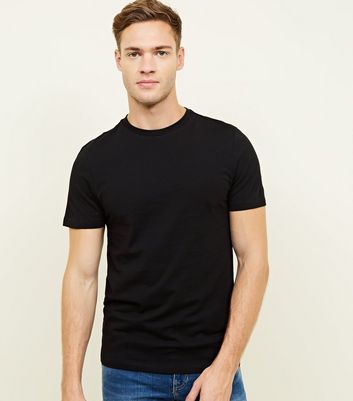 men's black crew neck shirt