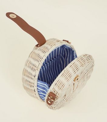 new look wicker bag