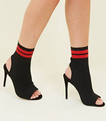 talon aiguille chaussette