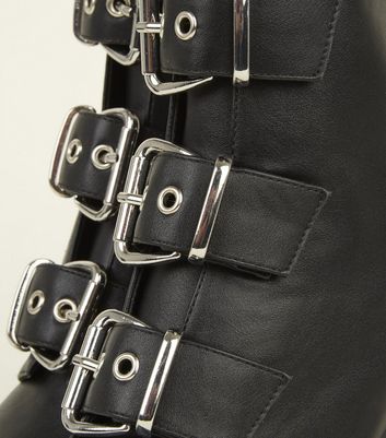 front buckle boots