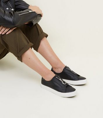 black zip up trainers