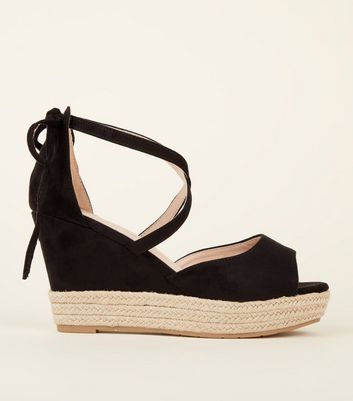 peep toe wedges black