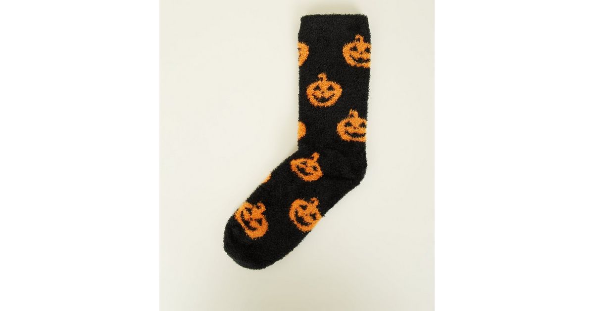 Black Fluffy Halloween Pumpkin Socks | New Look