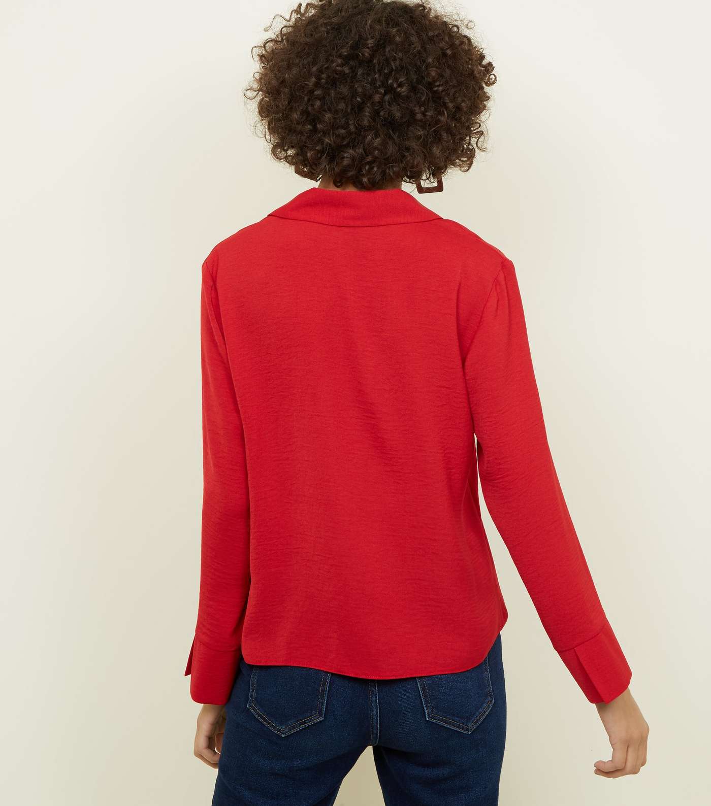 Red Crepe Revere Collar Boxy Shirt Image 3