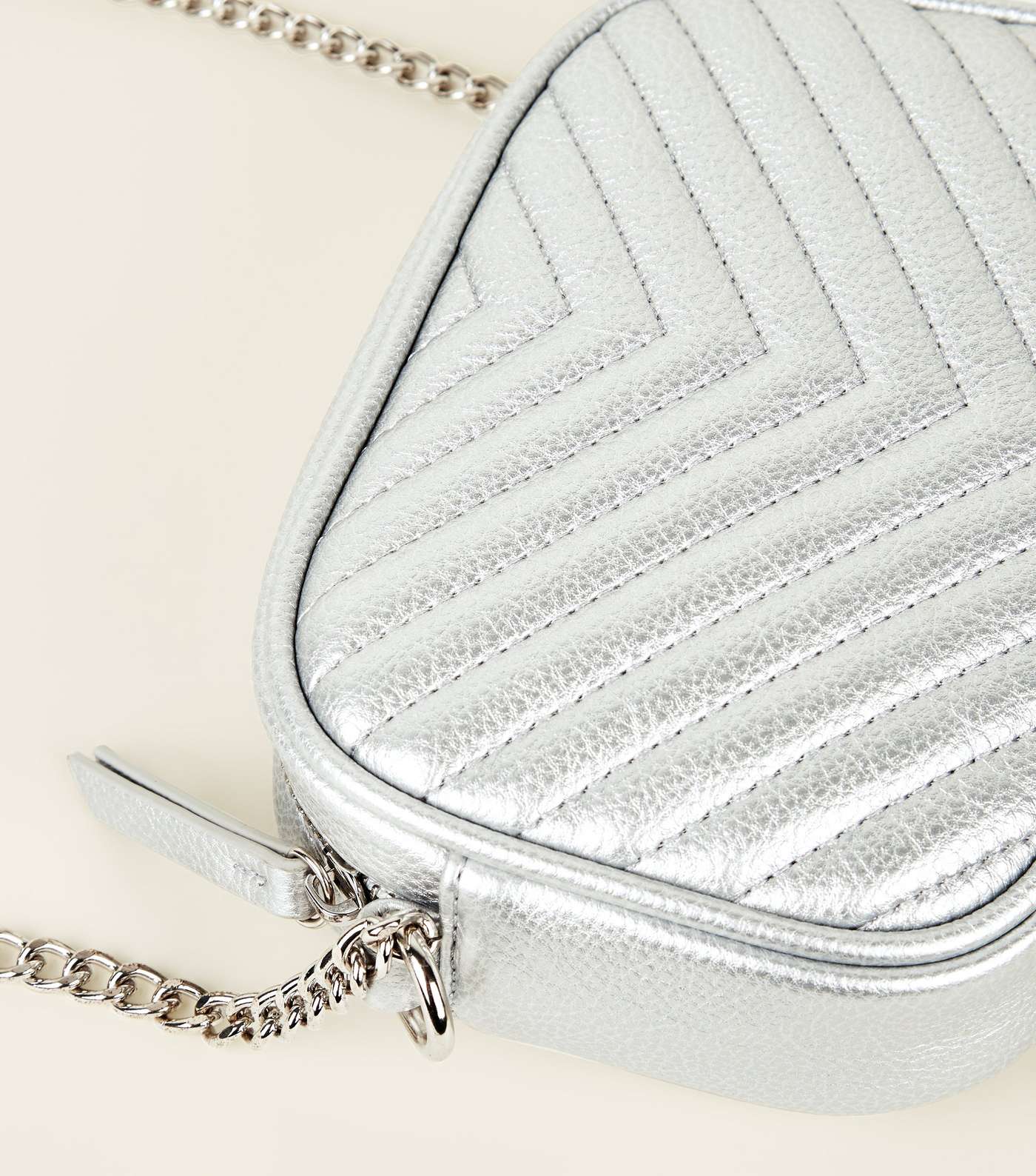 Silver Chevron Quilted Camera  Bag  Image 3