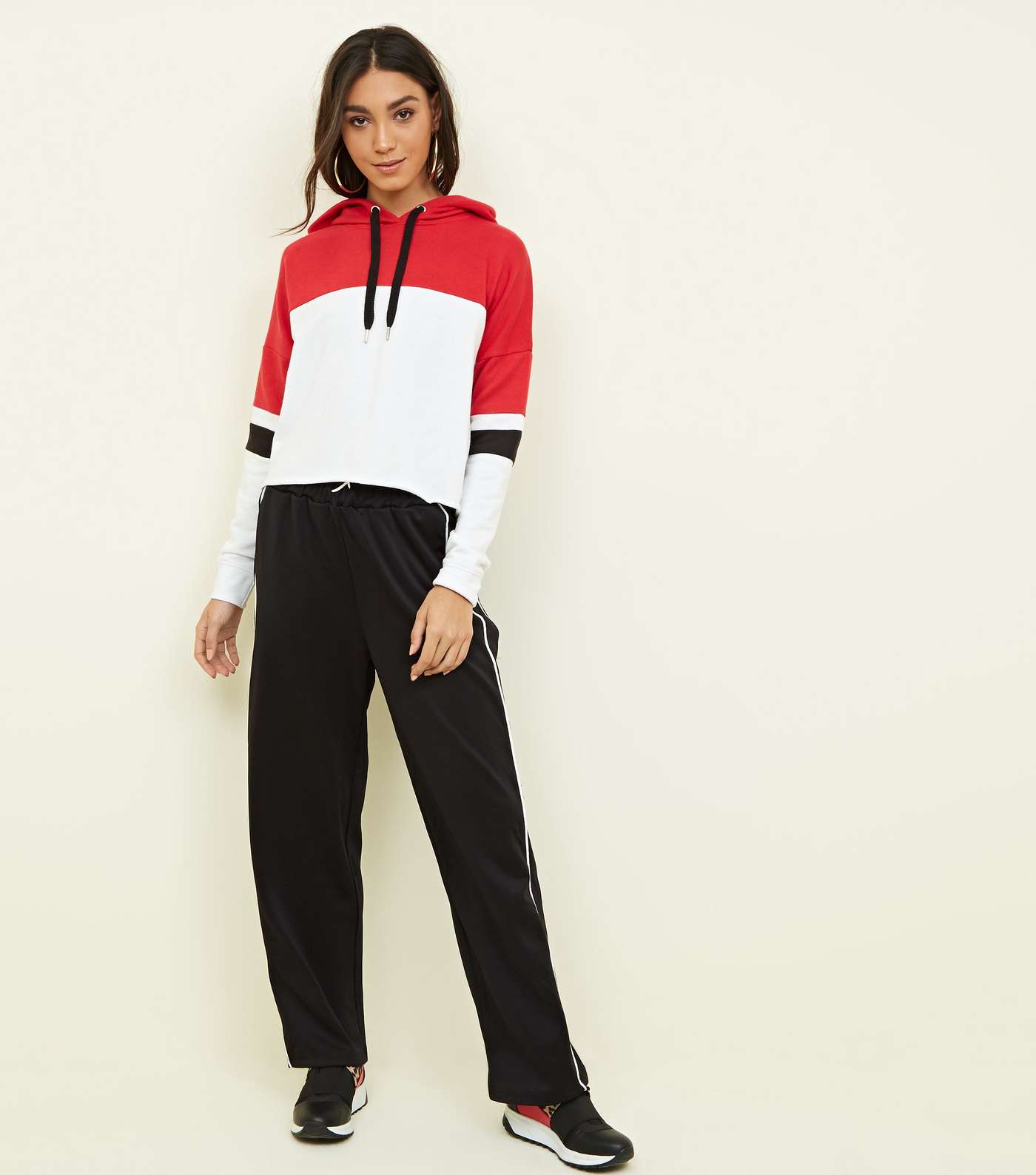 Red Colour Block Cropped Hoodie  Image 2