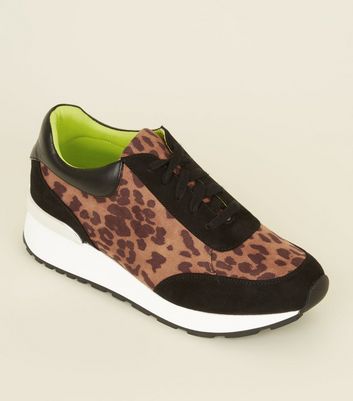 Tan Suedette Leopard Print Chunky 