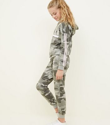 new look girls camo trousers