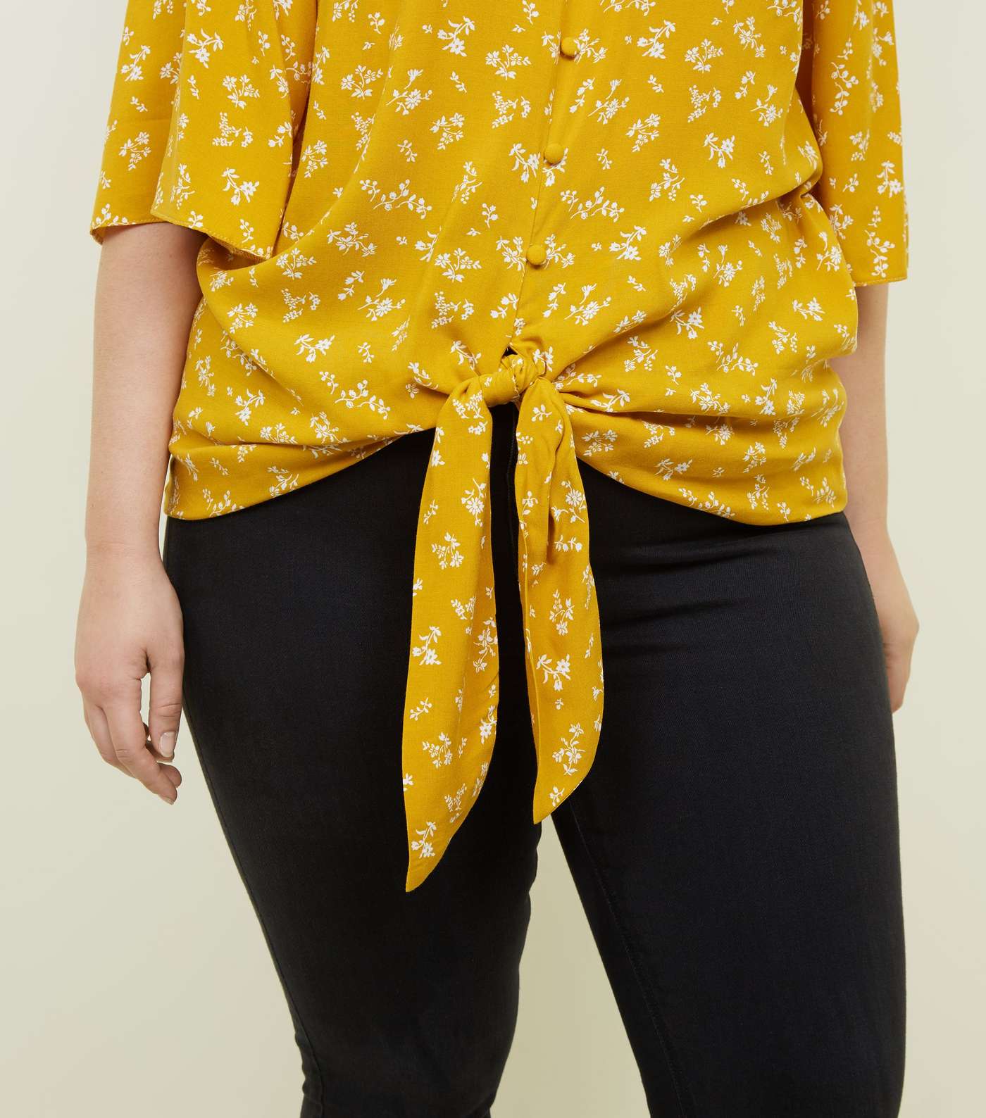 Curves Yellow Floral Button Tie Front Top  Image 5
