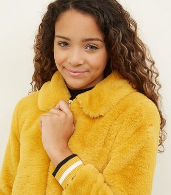 Faux fur 2025 mustard jacket