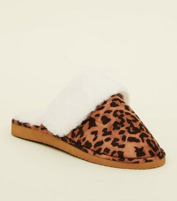 slipper mit leopardenmuster