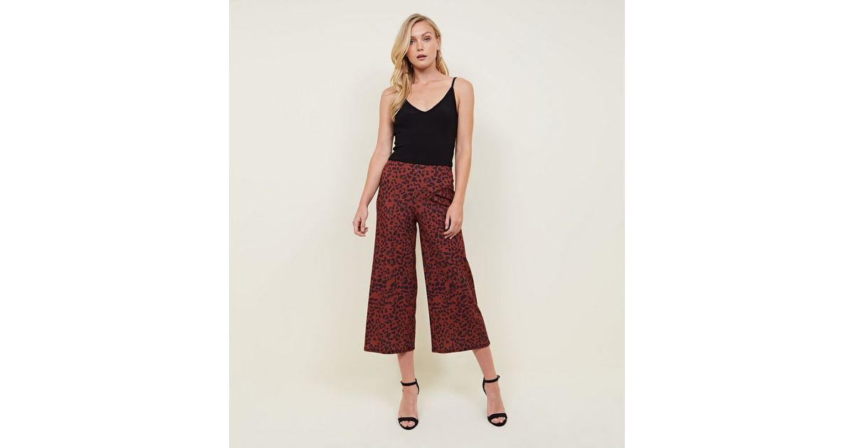 Sevilla - Leopard Print Wide-Leg Pants