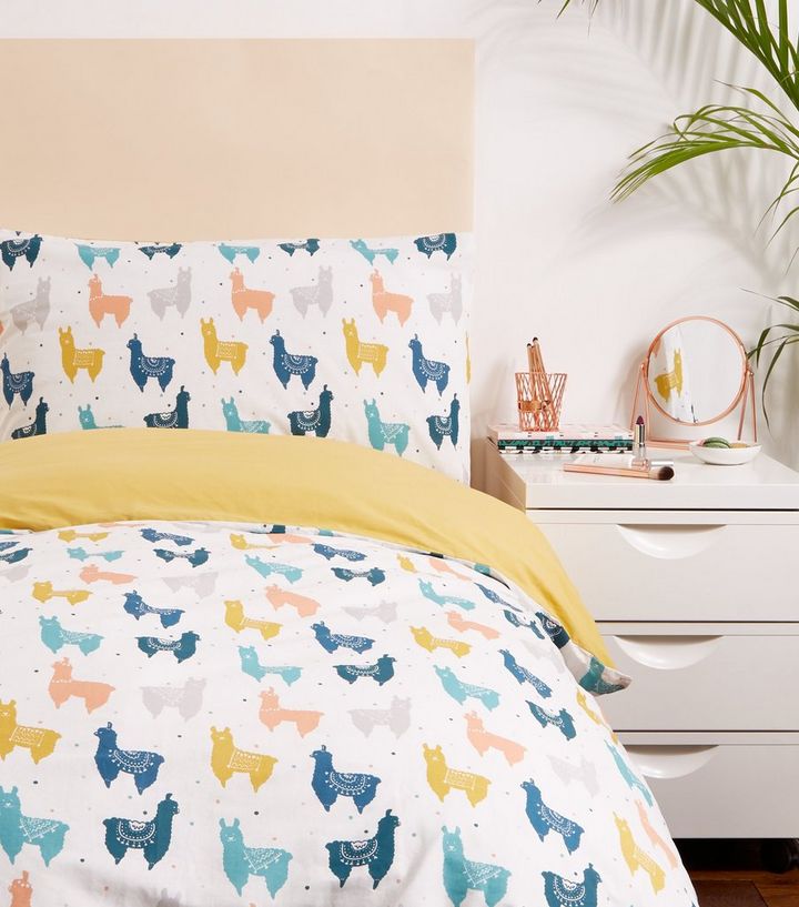 Multi Colour Llama Print Single Bedding Set New Look Multi Colour Llama Print Single Bedding Set