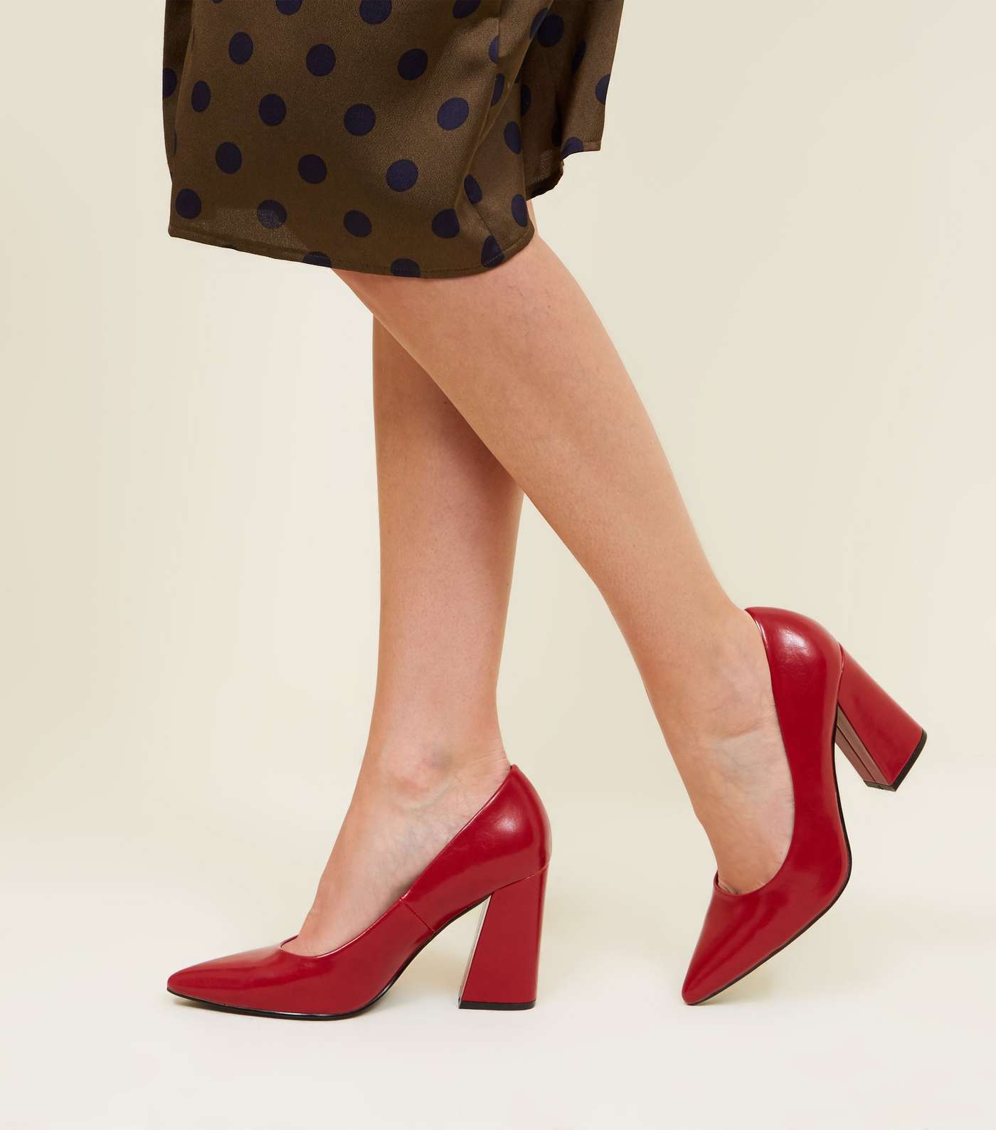 Red Pointed Flare Block Heels  Image 2
