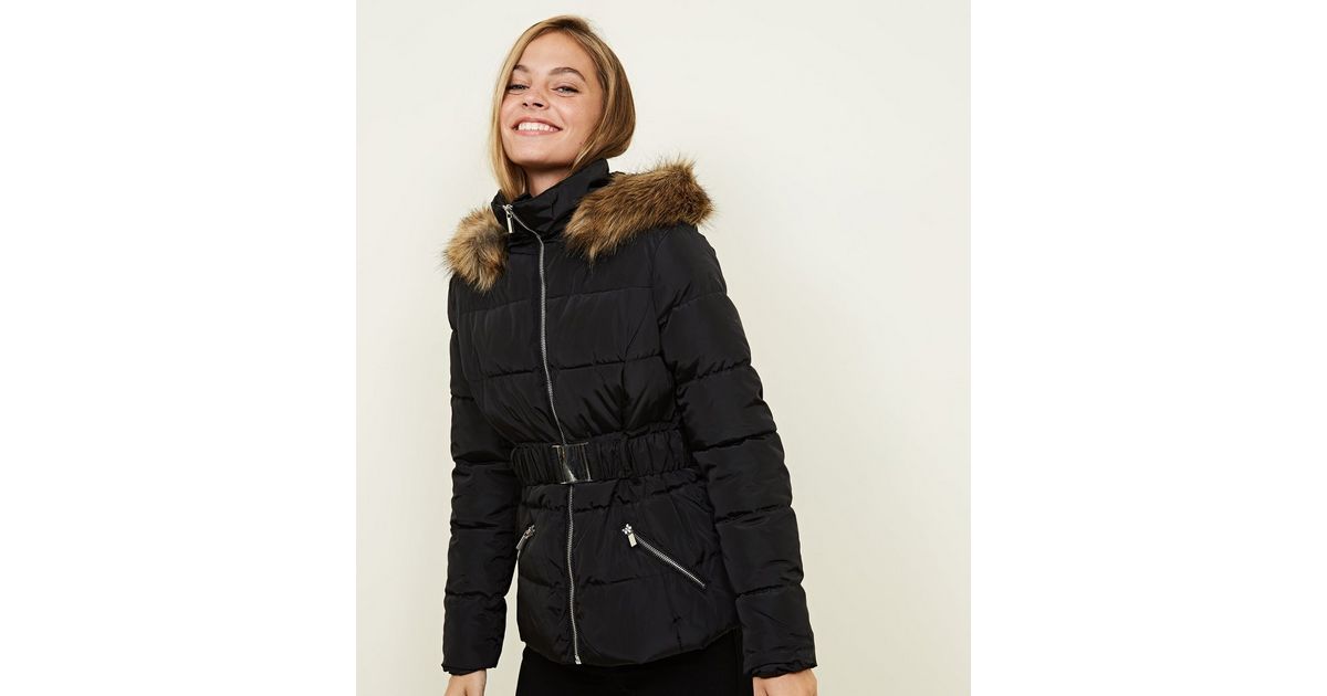 Petite Black Faux Fur Hooded Belted Puffer Jacket New Look