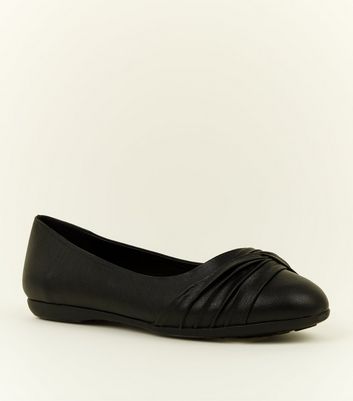 wide fit black flat shoes