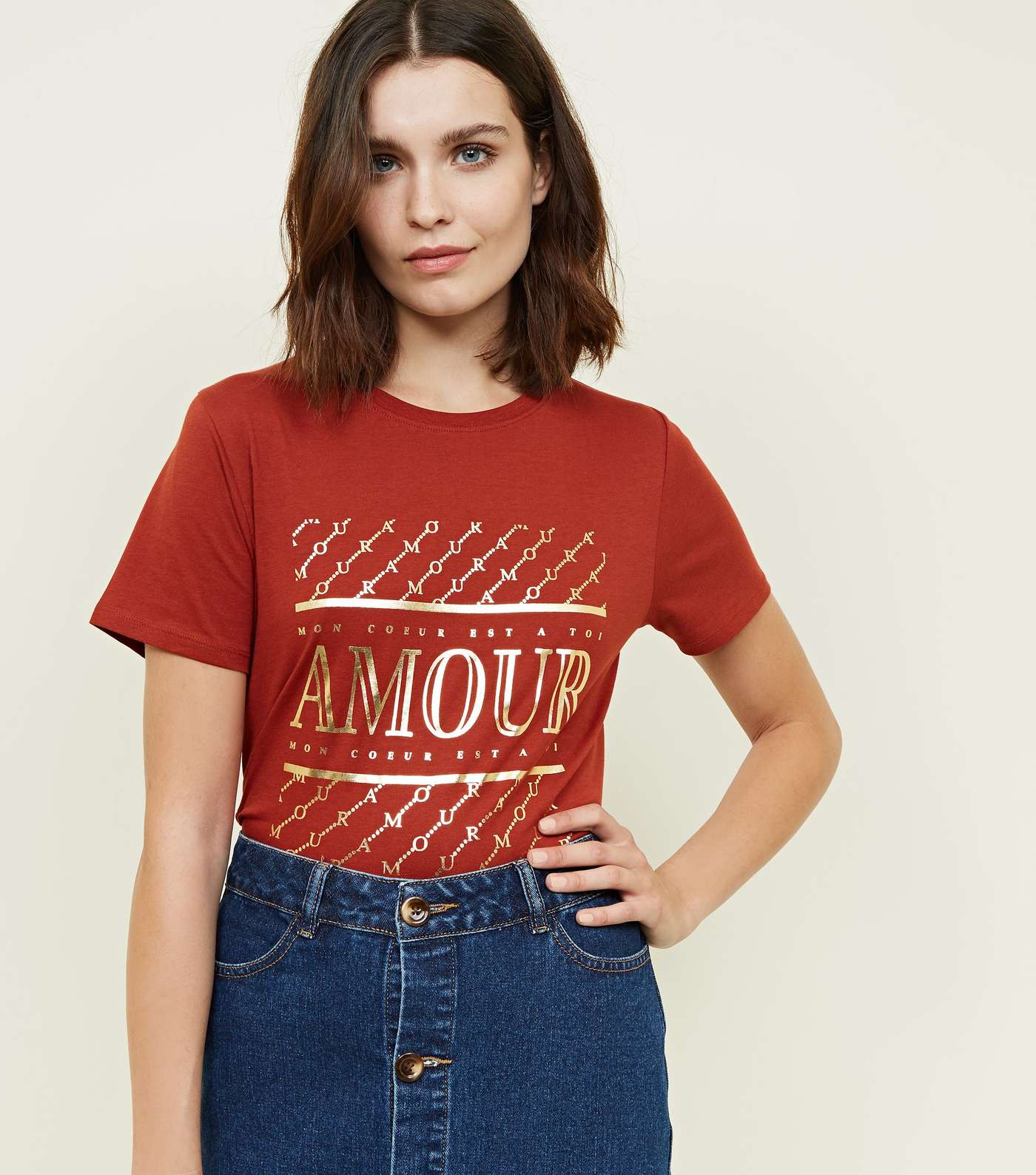 Rust Amour Slogan T-Shirt