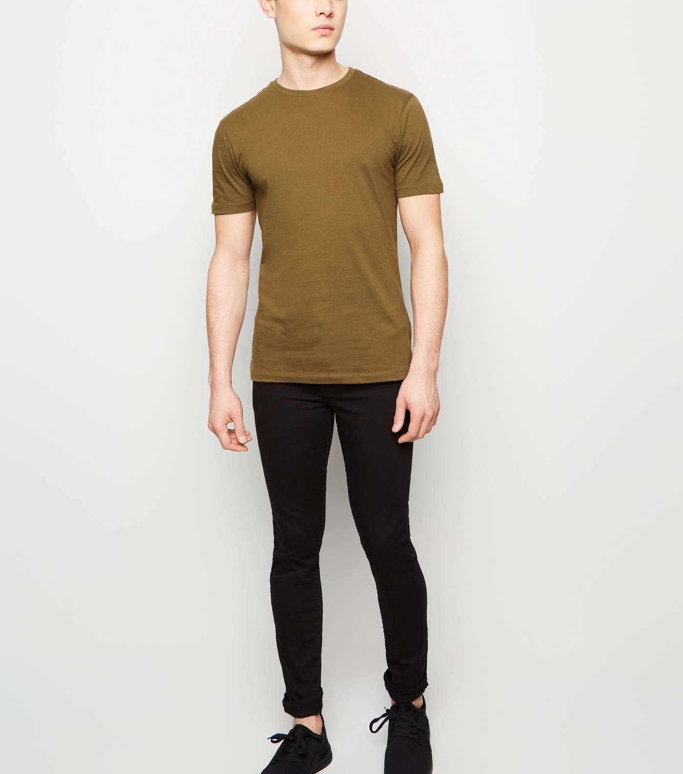 2 Pack Khaki and Black Muscle Fit T-Shirt Image 2