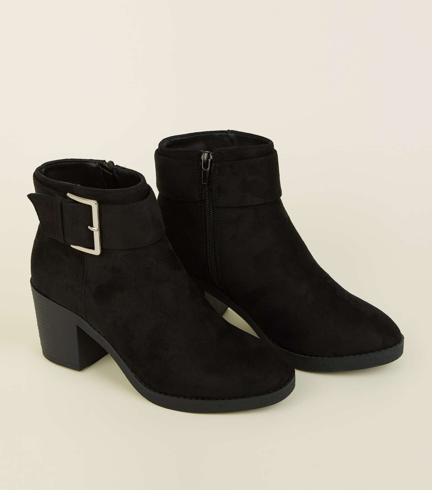 Girls Black Suedette Chunky Buckle Ankle Boots Image 3