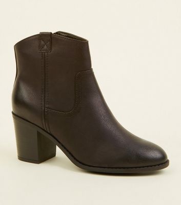 Wide Fit Black Block Heel Western Boots 