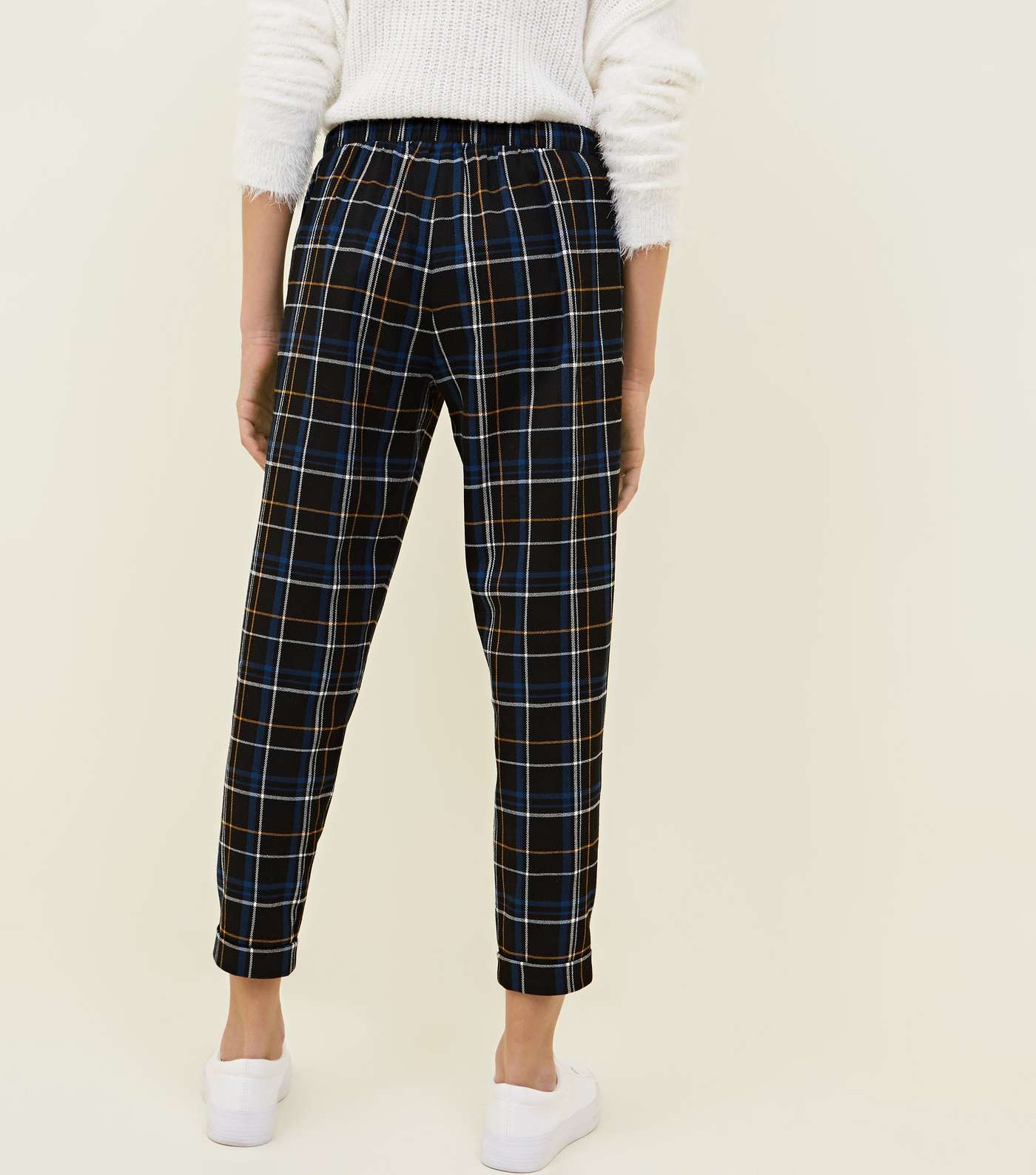 Girls Black Check Pull On Trousers  Image 5